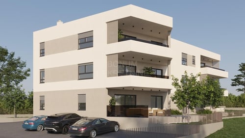 Prodaje se apartman u blizini plaže, prvi kat, Vodice