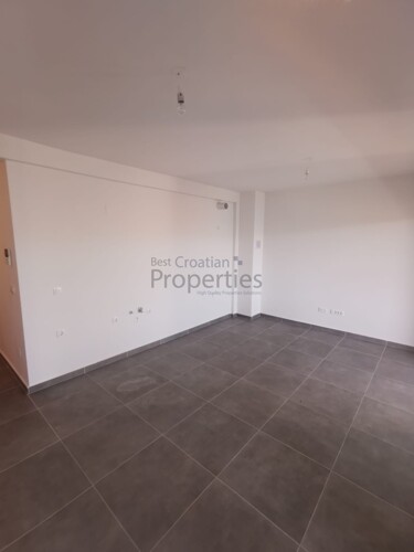 Thumbnail 6358349 - 4