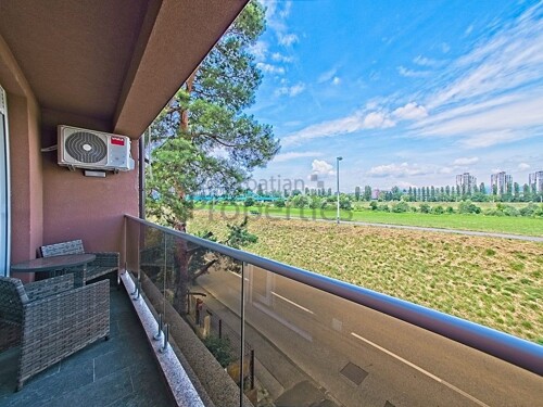 Thumbnail 6358352 - 13