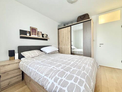 Thumbnail 6358356 - 11