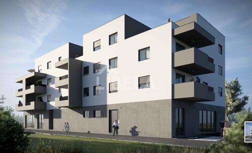 Thumbnail 6358361 - 4