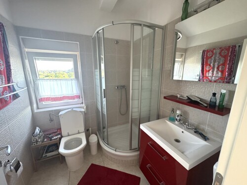 Thumbnail 6358386 - 9