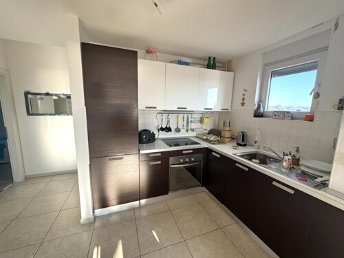 Thumbnail 6358386 - 6