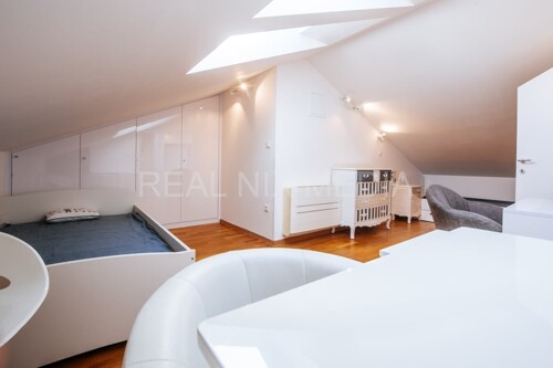 Thumbnail 6358398 - 17