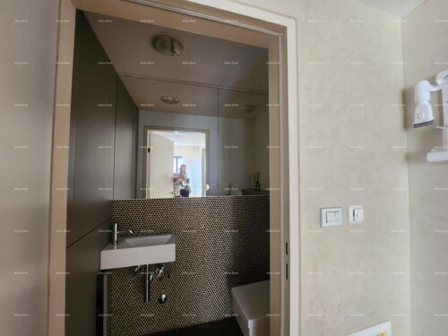 Thumbnail 6358402 - 31