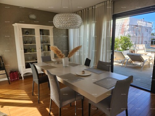 Stan Rovinj! Luksuzni stan !Namješten! Blizu hotela Lone!