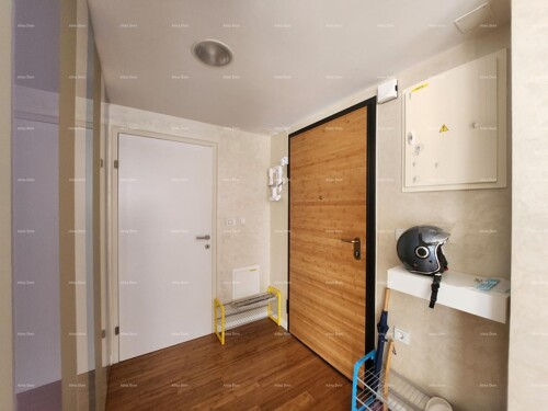 Thumbnail 6358402 - 32