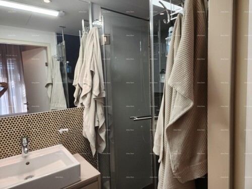 Thumbnail 6358402 - 21