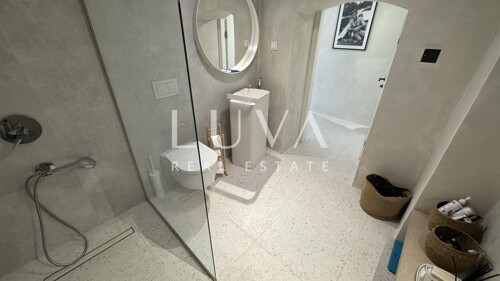 Thumbnail 6358407 - 18