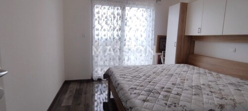 Thumbnail 6358410 - 12