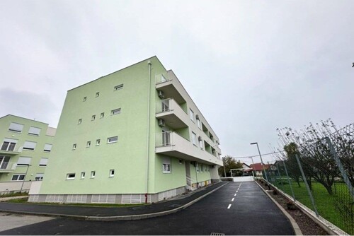 Thumbnail 6358426 - 3