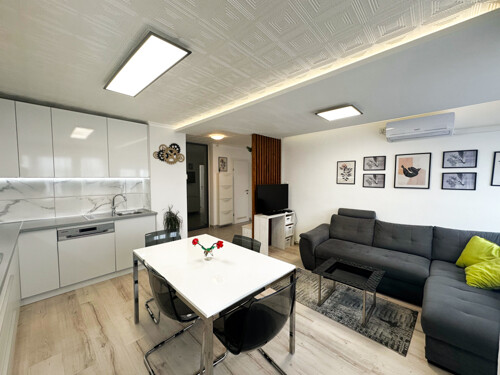 Thumbnail 6358445 - 3