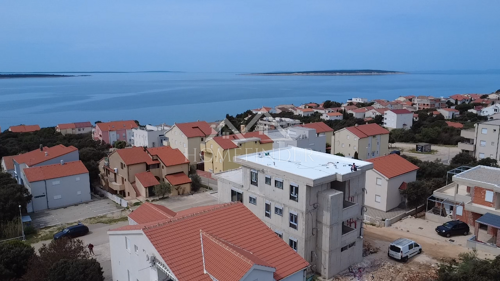 Thumbnail 6358460 - 14