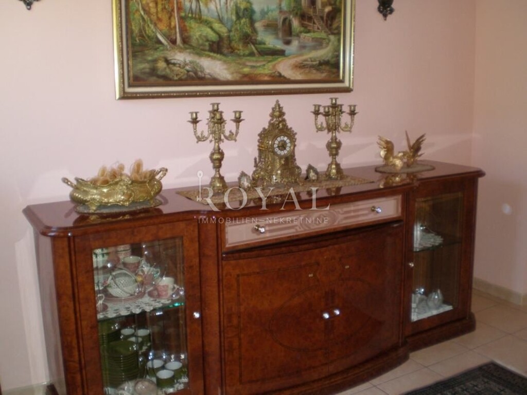 Image 6359309 - 7