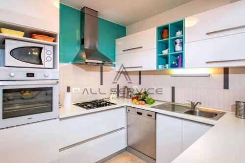 Thumbnail 6359323 - 11