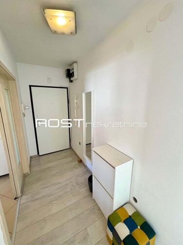 Thumbnail 6359356 - 21