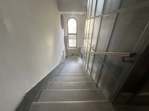 Thumbnail 6359377 - 6