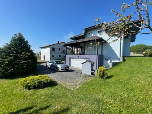 VRBOVEC : PREDIVNA KUĆA 315M2 + DUPLA GARAŽA + VRT