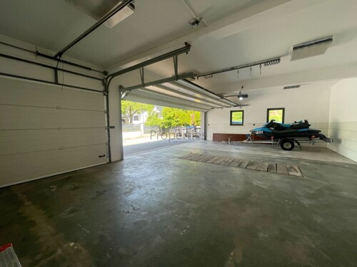 Thumbnail 6359382 - 18