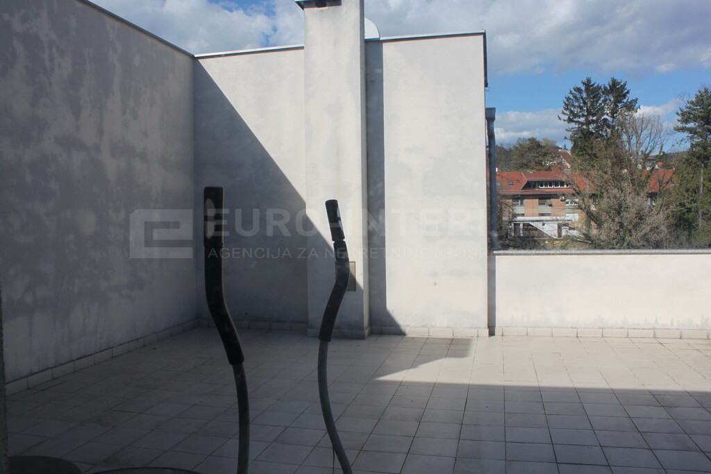 Image 6359425 - 12
