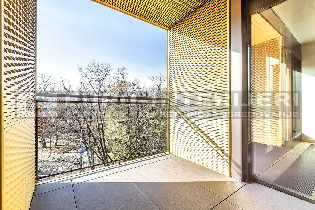 Image 6359447 - 7