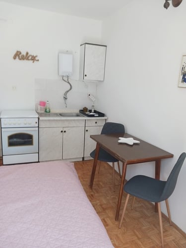 Studio apartman iznajmljivanje Pakoštane