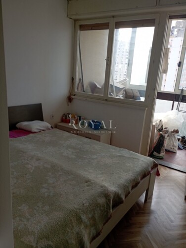 Thumbnail 6359544 - 3