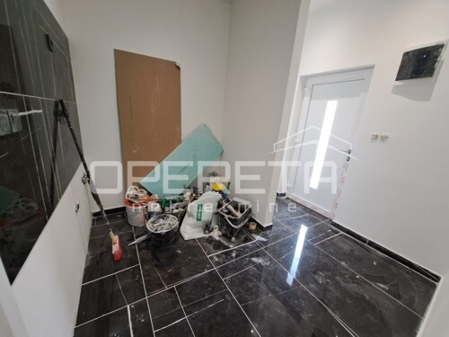 Thumbnail 6359551 - 5