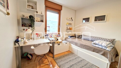 Thumbnail 6359552 - 7