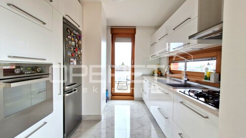 Prodaja, Stan, Gajnice, Gajnice, 4s, 90m2