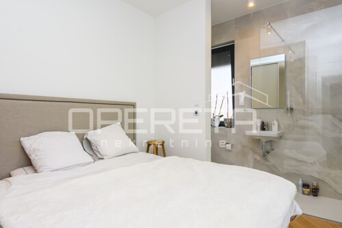 Thumbnail 6359554 - 9