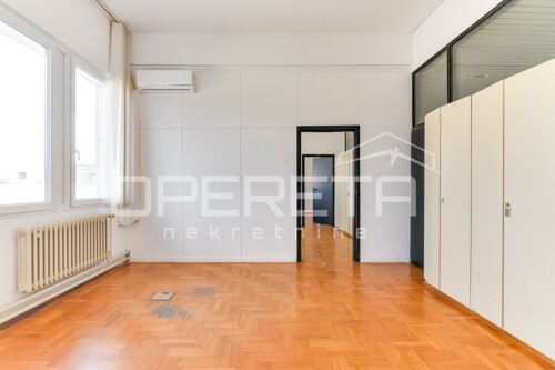 Thumbnail 6359555 - 11