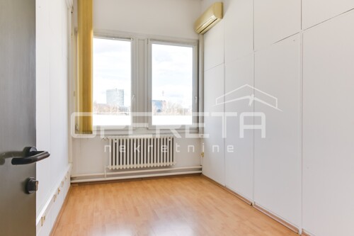 Thumbnail 6359555 - 10