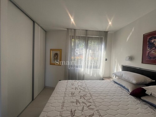 Thumbnail 6359558 - 8