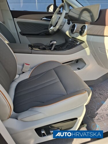 Thumbnail 6359606 - 11