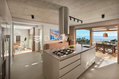 Thumbnail 6359798 - 9