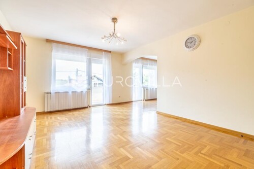 Thumbnail 6359800 - 3