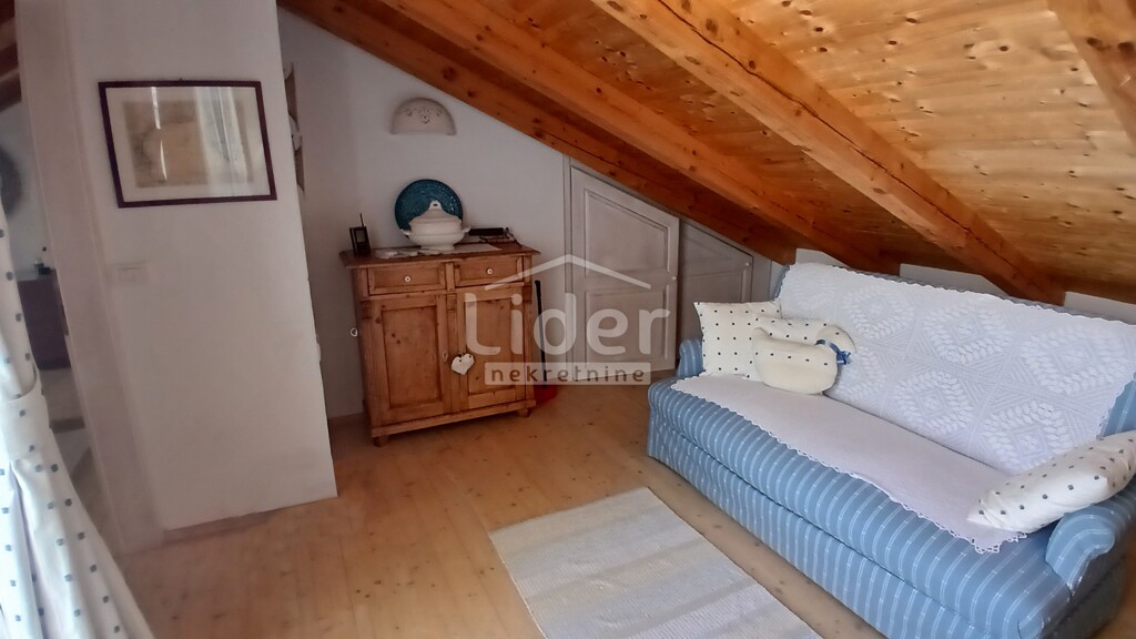 Image 6359833 - 24