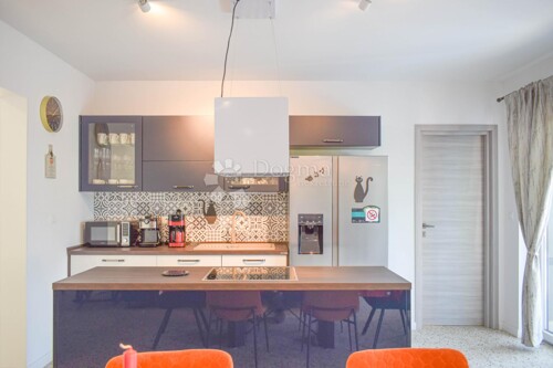 Thumbnail 6359835 - 7