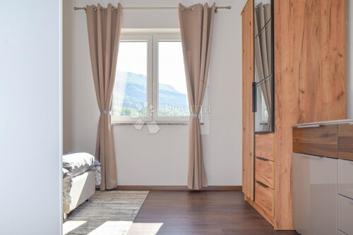 Thumbnail 6359835 - 16