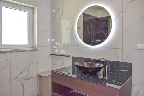 Thumbnail 6359835 - 15