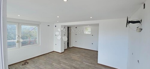 Thumbnail 6359836 - 13