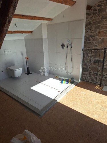 Thumbnail 6359844 - 13