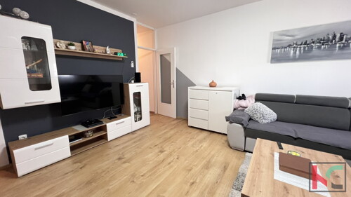 Thumbnail 6359851 - 10