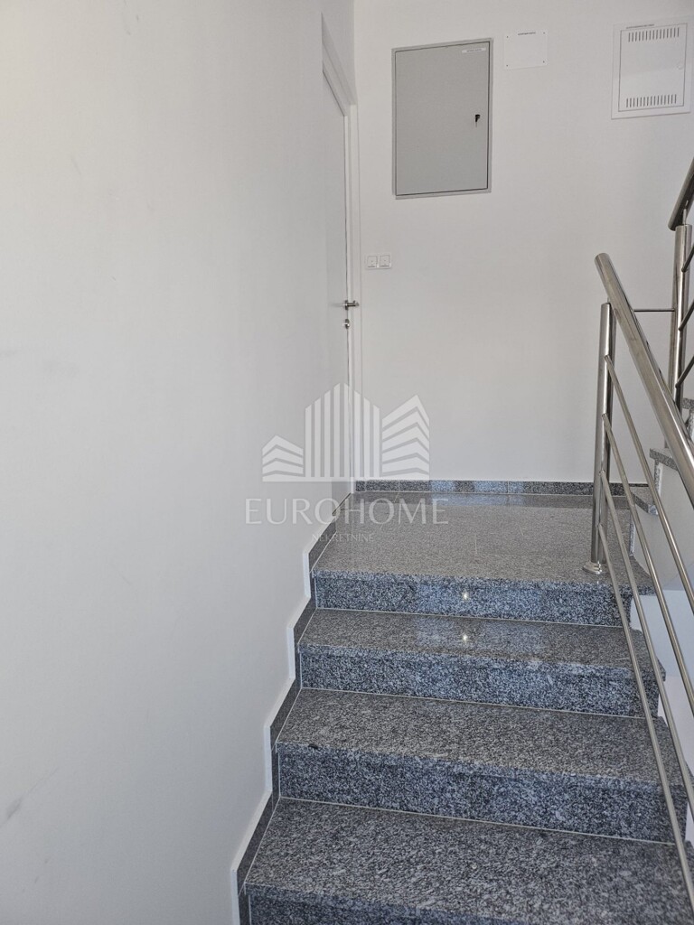 Image 6359856 - 2