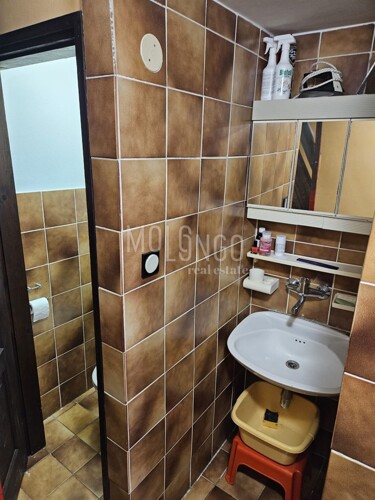 Thumbnail 6359901 - 12