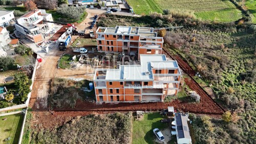 Thumbnail 6359910 - 4