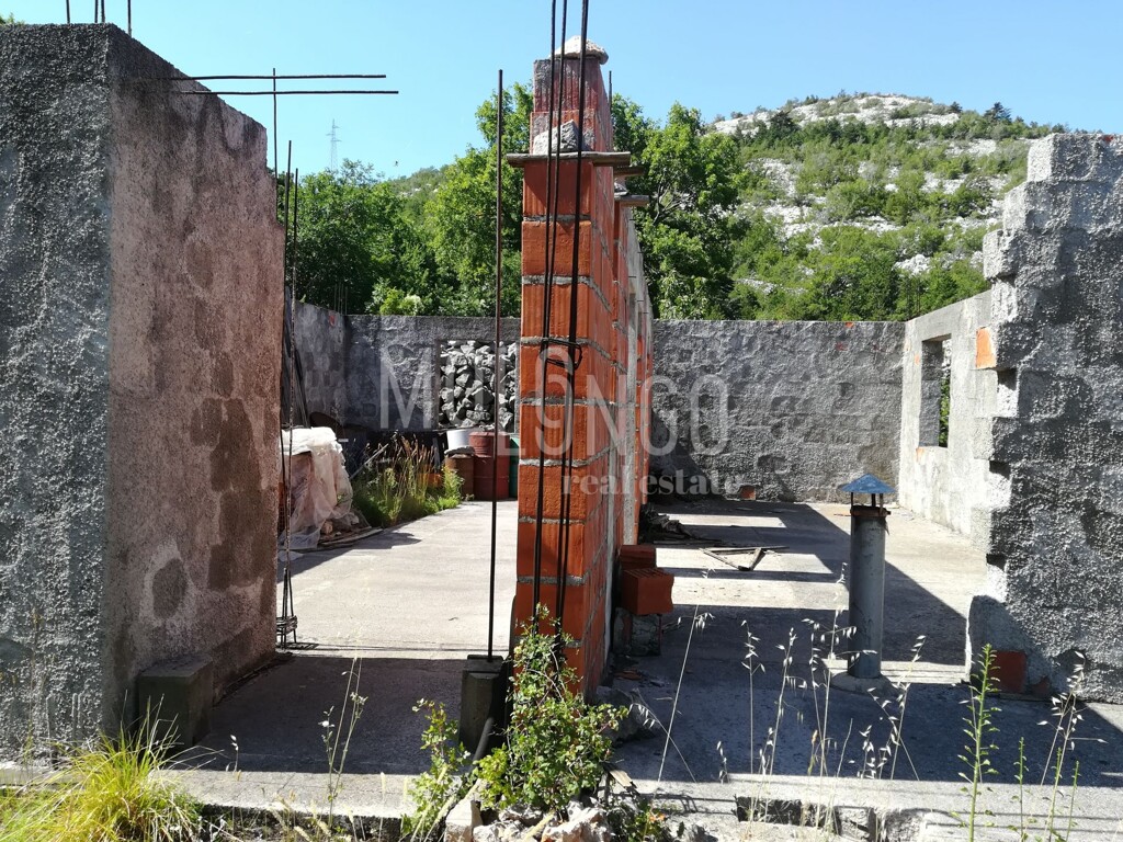 Image 6359912 - 2