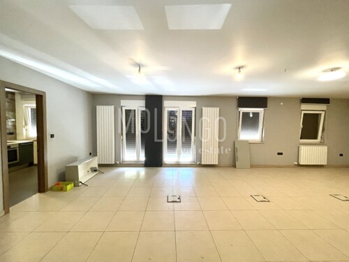 PODMURVICE, poslovni prostor za dugoročan najam