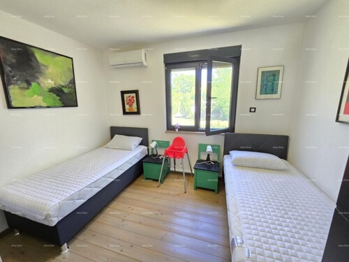 Thumbnail 6359921 - 5